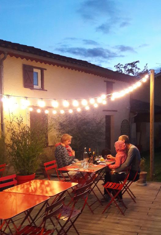 Logis Hotel Restaurant La Barguillere Saint-Pierre-de-Rivière Kültér fotó