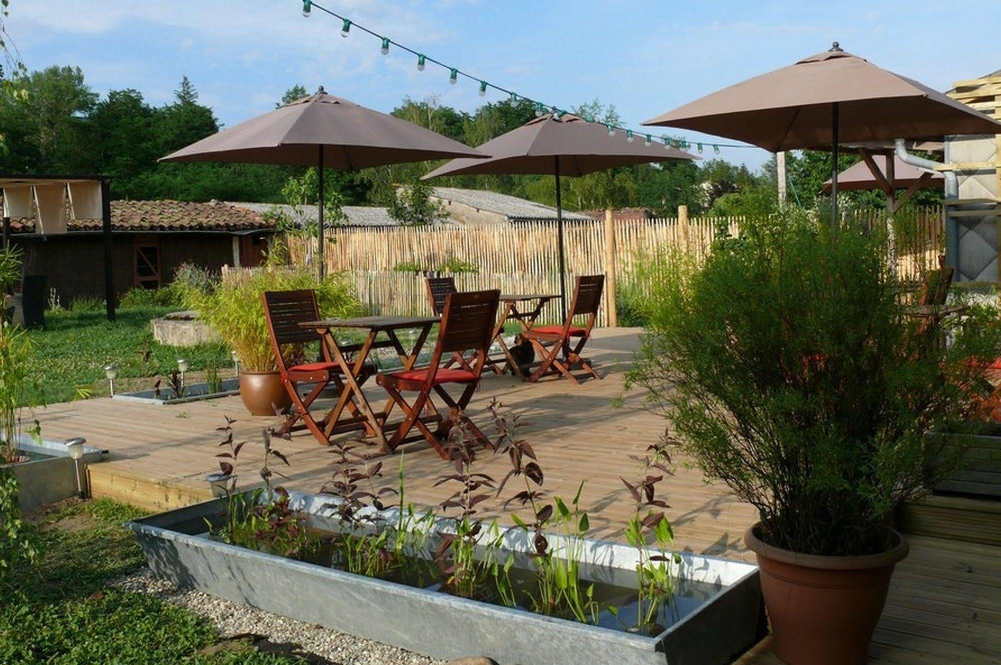 Logis Hotel Restaurant La Barguillere Saint-Pierre-de-Rivière Kültér fotó